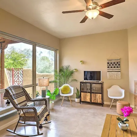 Tucson Townhome 11 Mi To Dtwn - Long-Term Stays!